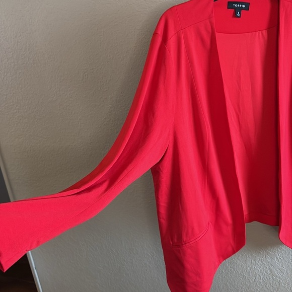Torrid Red Open Front Blazer/jacket/ Size 3=22/24 - Picture 4 of 7